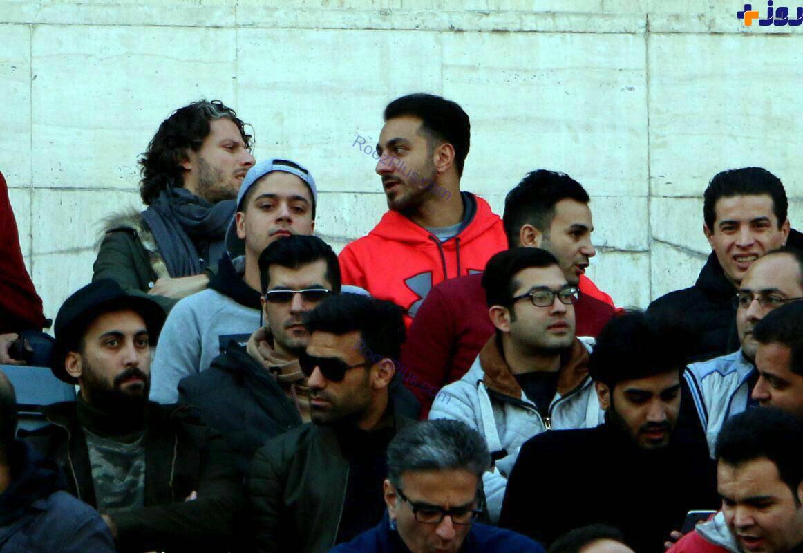 عكس/حضور سوشا مكاني در ورزشگاه آزادي