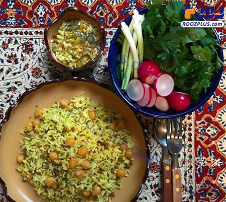 طرز تهیه نخودپلو که با ترشی خیلی می‌چسبه