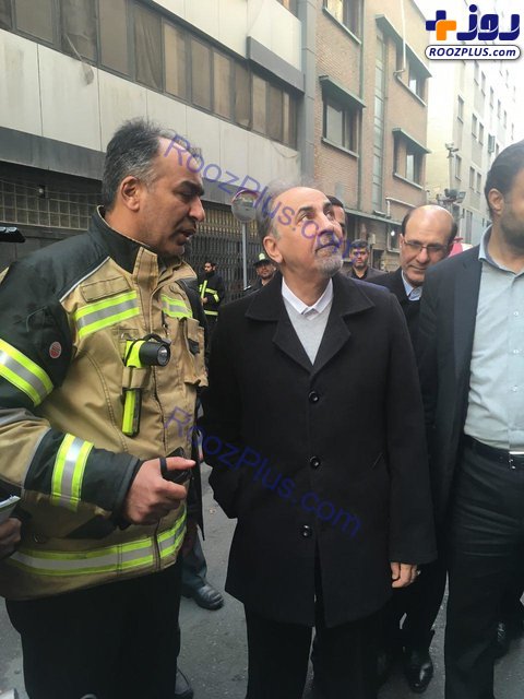 ادامه تلاش آتش‌نشانان برای اطفای حریق وزارت نیرو/عکس