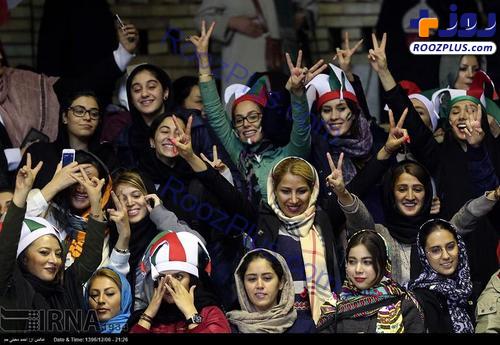 زنان ایرانی در استادیوم آزادی+عکس