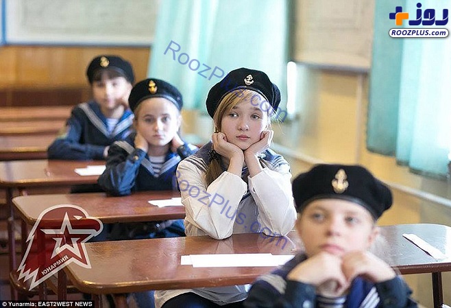 تصاویری جالب از مدارس نظامی پوتین برای دختران
