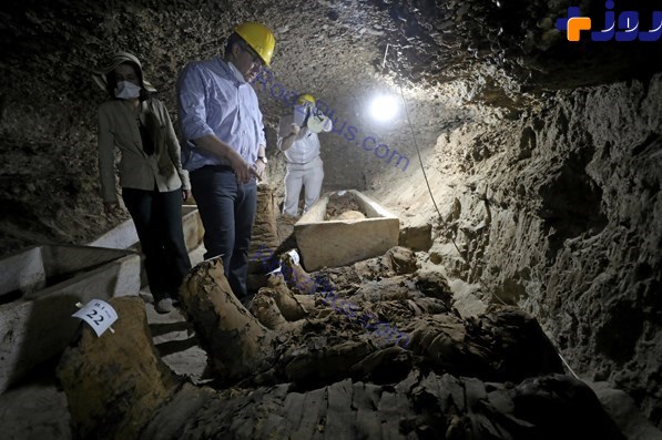 تصاویری از کشف ۱۸ جسد مومیایی در مصر