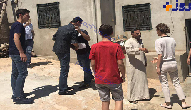 تصاوير/ بشار اسد و همسرش در عيادت از مجروحان روستاهای حماه