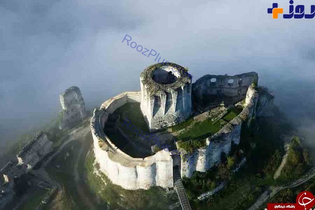 تصویری شگفت انگیز از قلعه متروکه در فرانسه