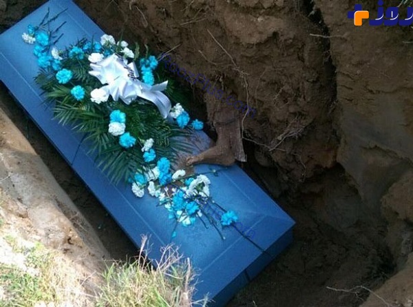 اتفاقی در مراسم خاک سپاری مرد 85 ساله که همه را متعجب کرد+عکس