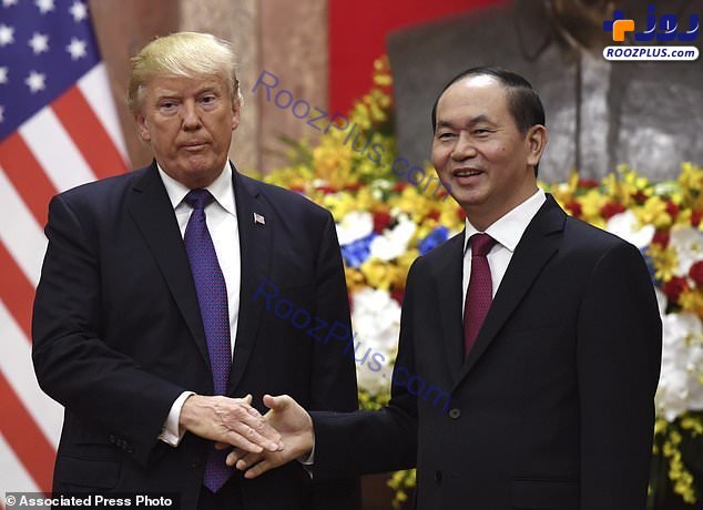 وضعیت عجیب و خوابالوی ترامپ در ضیافت ویتنام+عکس