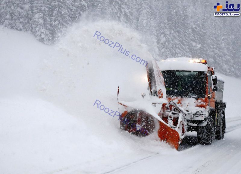 برف سنگین و اختلال در رفت‌و‌آمد در آلمان و اتریش +تصاویر