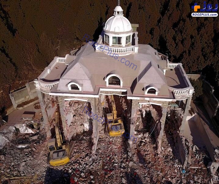 عکس/ تخریب قصر لوکس غیر قانونی در چین