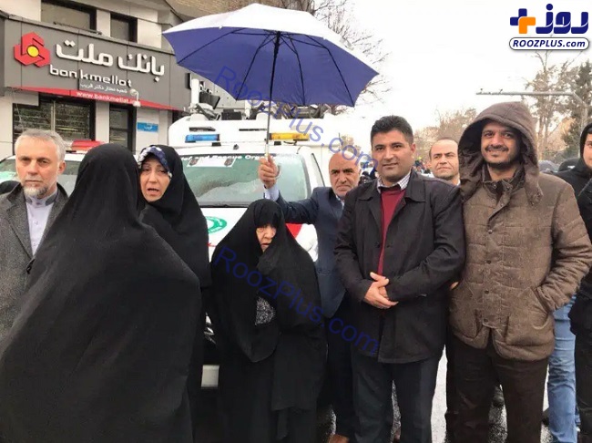 حضور همسر و دختر مرحوم آیت الله هاشمی در راهپیمایی ۲۲ بهمن +عکس