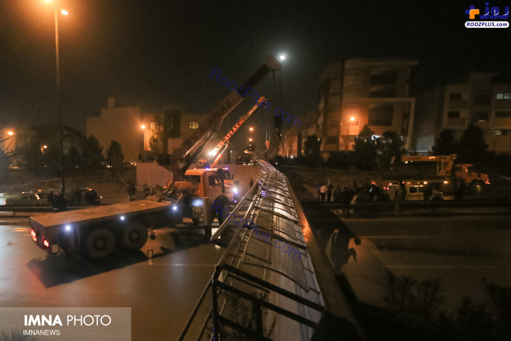 برخورد شدید تریلر با پل هوایی در اتوبان اصفهان +عکس