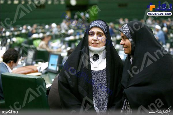 حضور خانم نماینده در مجلس بعد از عمل جراحی+عکس