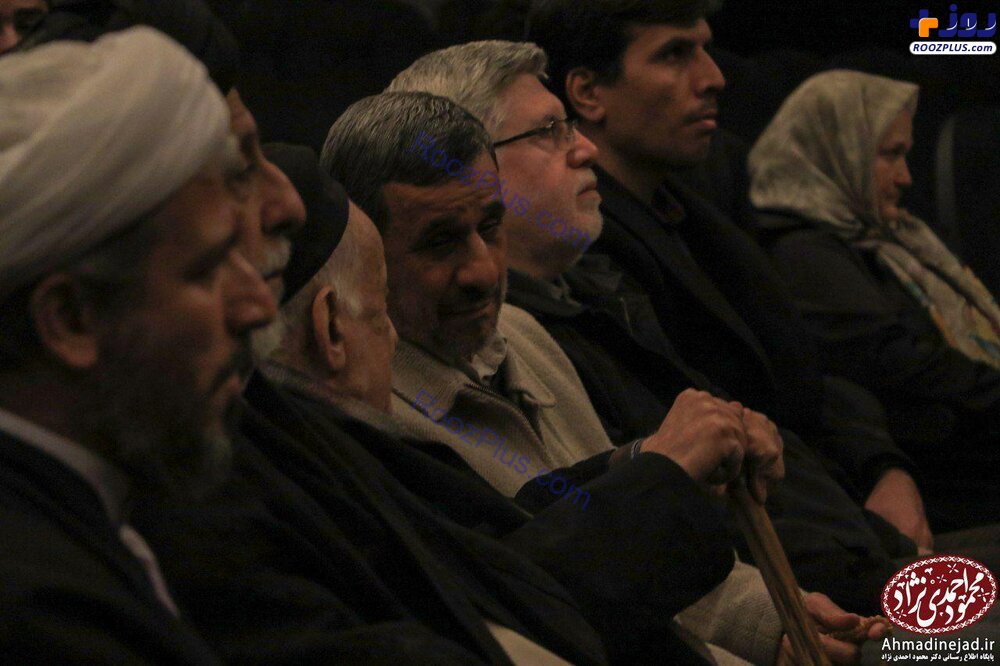 احمدی‌نژاد برای دیدن چه فیلمی به سینما رفت؟ +عکس
