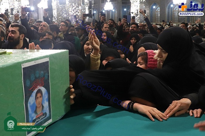 مراسم وداع با شهیدان در حرم مطهر رضوی +عکس