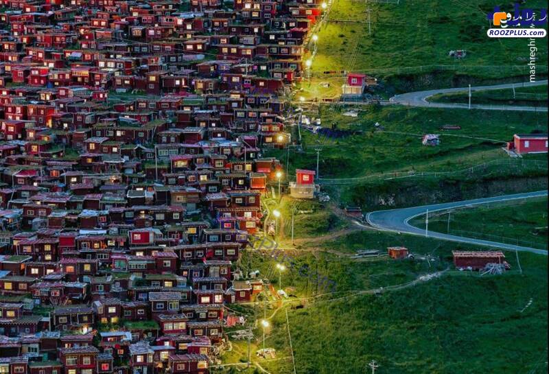 نمایی زیبا از دهکده سرخ چین +عکس