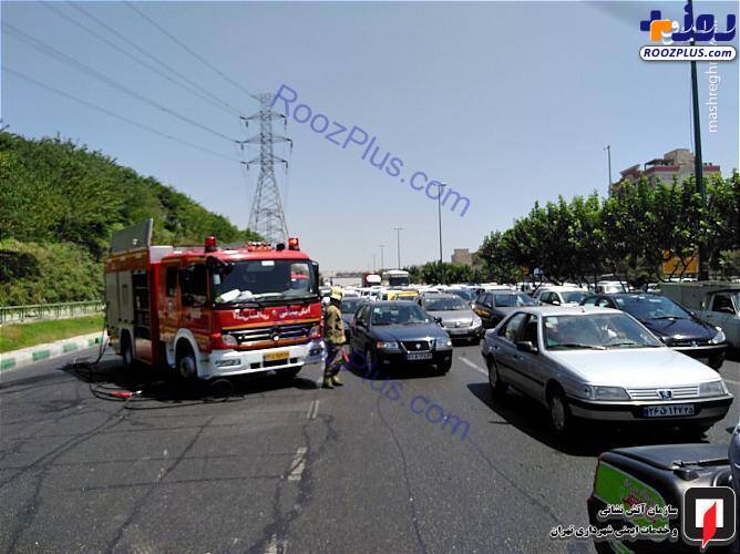 عکس/ واژگونی کامیون حمل نخاله در بزرگراه حکیم