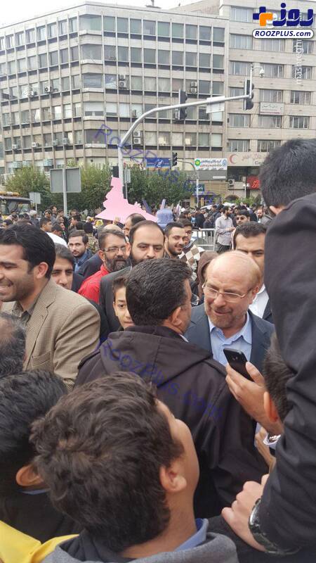محمد باقر قالیباف در راهپیمایی روز 13 آبان+عکس