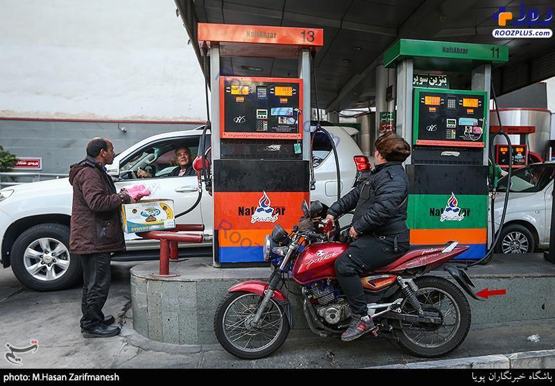 عکس/ تهران در اولین روز پس از سهمیه بندی بنزین