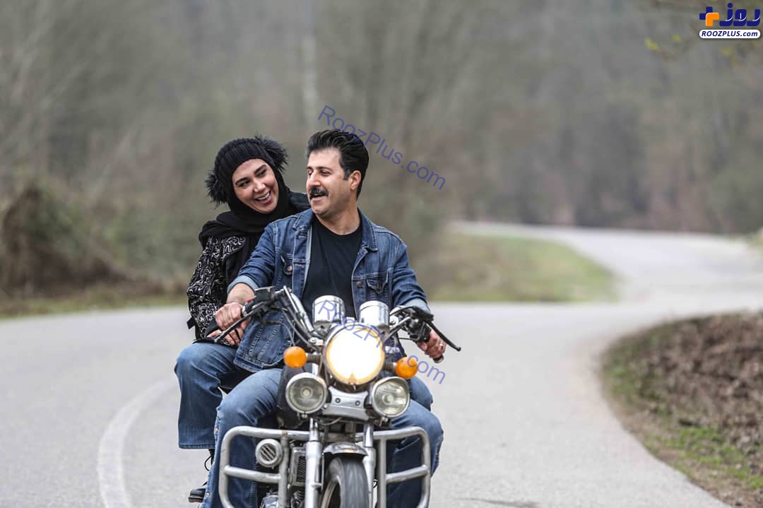 موتورسواری رحمت و آتی در ماه‌ عسل +عکس