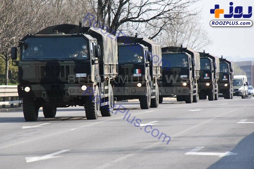 کامیون‌های نظامی حامل اجساد قربانیان کرونا + عکس