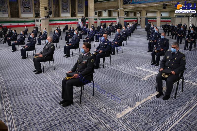 دیدار فرماندهان نیروی هوایی ارتش با رهبرانقلاب+عکس