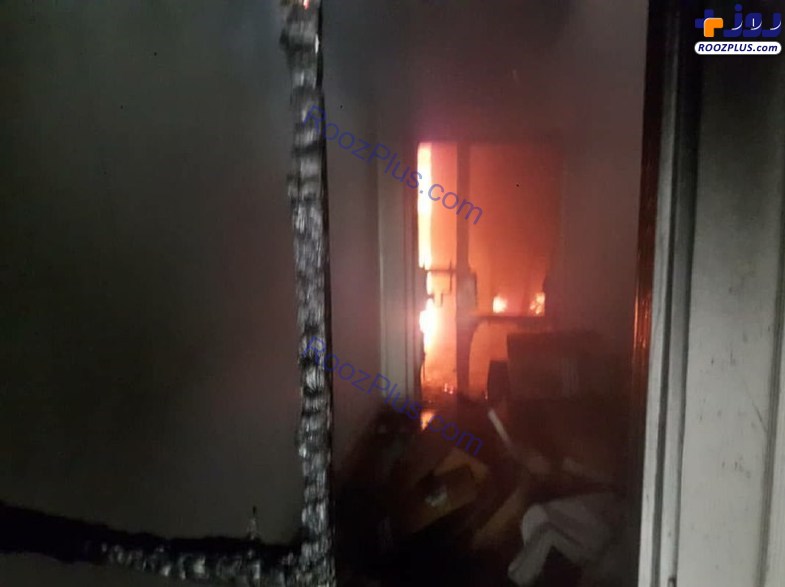 انبار لوازم خانگی در خیابان وزرا آتش گرفت +تصاویر