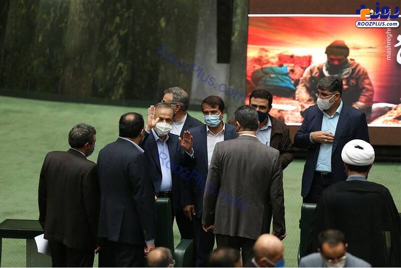 حضور وزیر پیشنهادی صمت در صحن علنی مجلس/عکس
