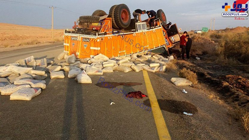 عجیب‌ترین عکس از تصادف یک کامیون