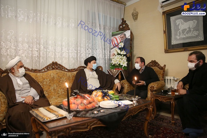 تصاویری از حضور سید حسن خمینی در منزل شهید فخری زاده