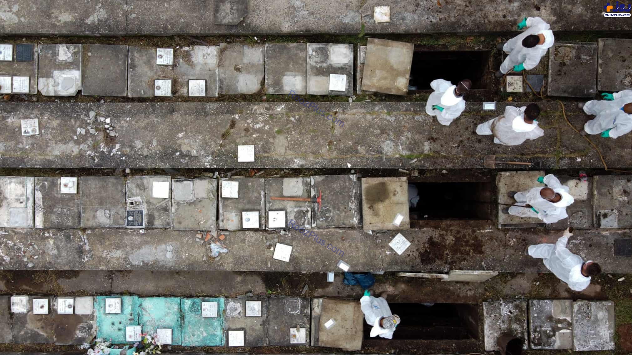 خالی کردن قبرهای قدیمی برای جسدهای جدید در برزیل +عکس