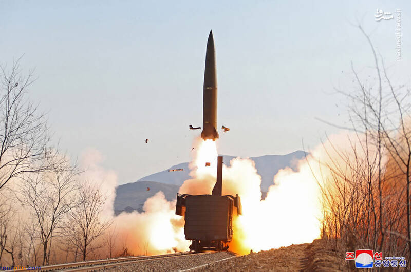 آزمایش موشکی کره شمالی از روی قطار/عکس
