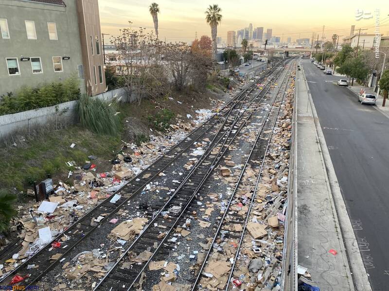 غارت محموله‌های آمازون در لس انجلس/عکس