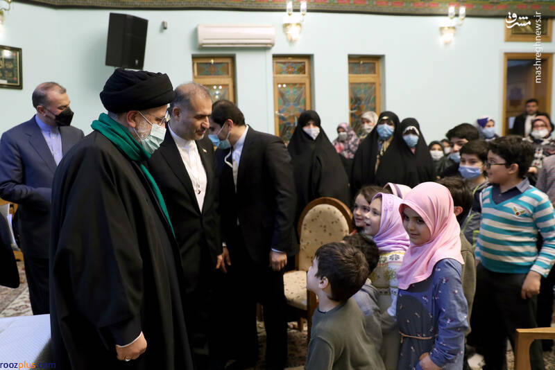 دیدار رئیسی با بانوان خانواده‌های ایرانی ساکن مسکو/عکس