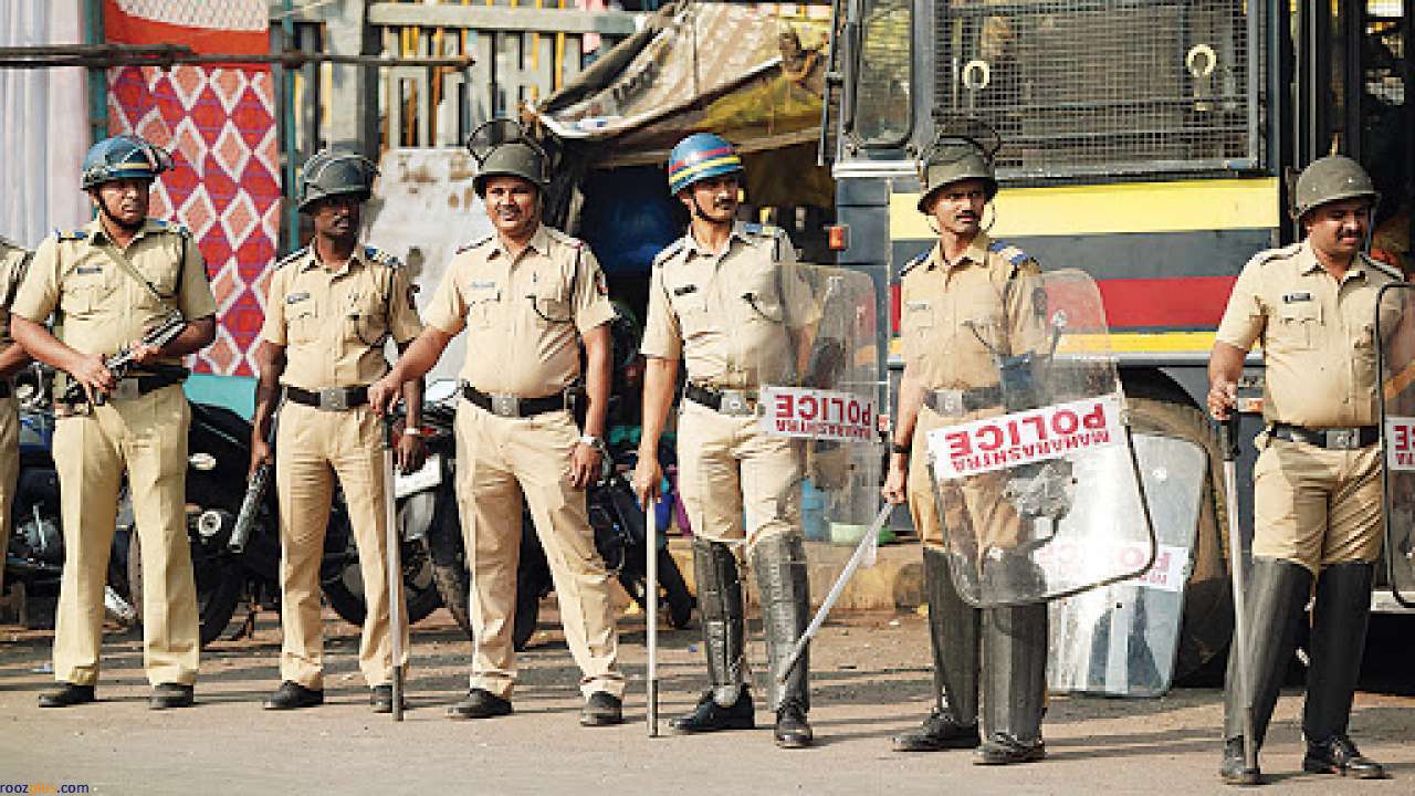 چرا پلیس در هند مجردها را تعقیب می کند؟