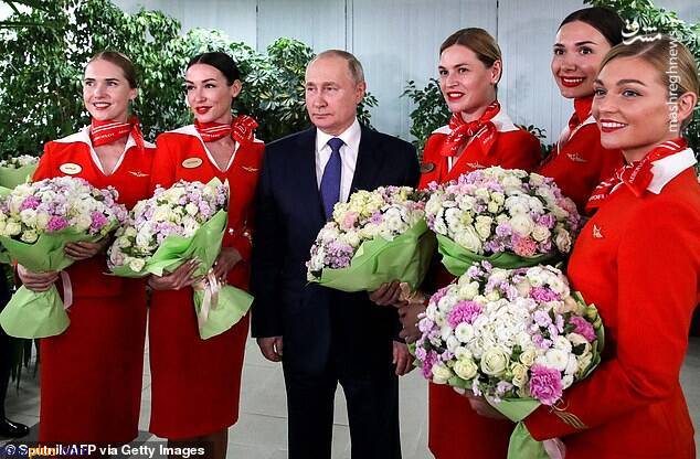 دیدار پوتین با کارکنان شرکت هواپیمایی/عکس