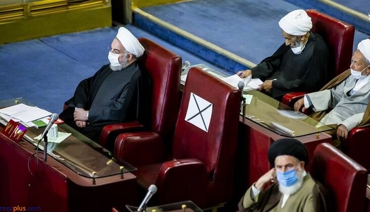 حسن روحانی در یک جلسه رسمی رؤیت شد / عکس