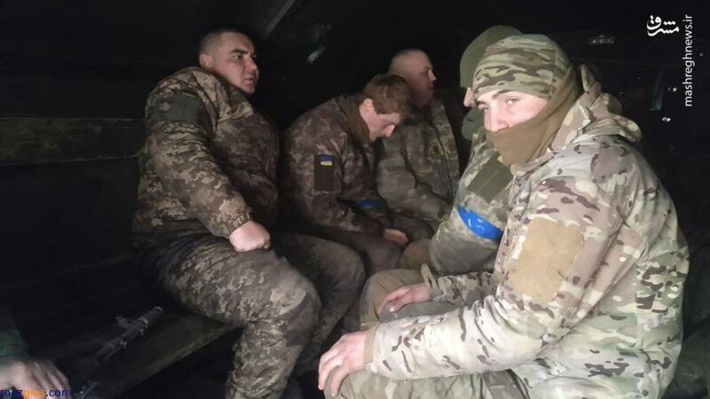 تسلیم شدن داوطلبانه نیروهای ارتش اوکراین/عکس