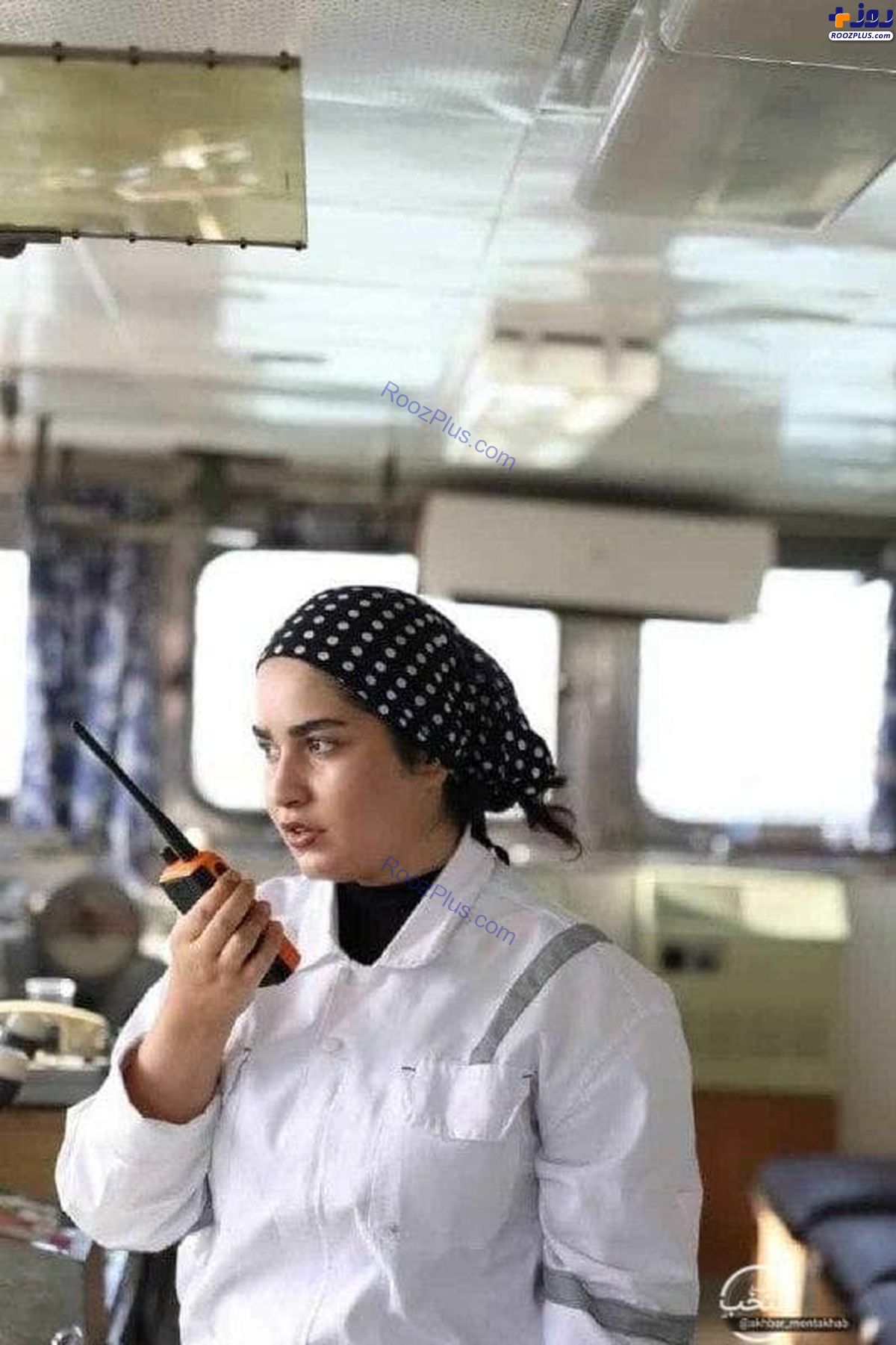 اولین زن ایرانی دریانورد در دریای خزر +عکس
