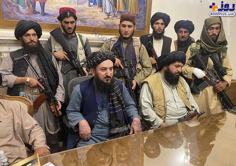 طالبان در دفتر ارگ ریاست جمهوری/عکس