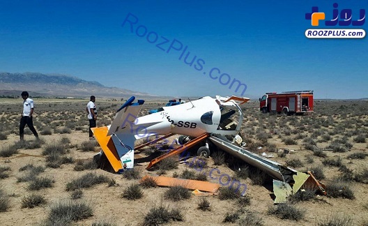 سقوط هواپیمای آموزشی در اراضی کشاورزی چادگان/عکس