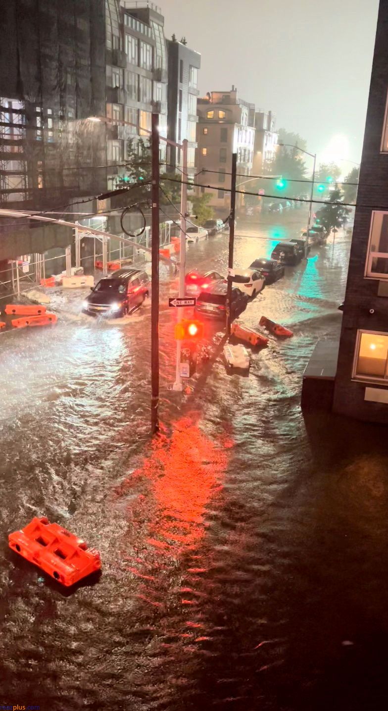 نیویورک زیر آب رفت/ وضعیت اضطراری اعلام شد+ عکس