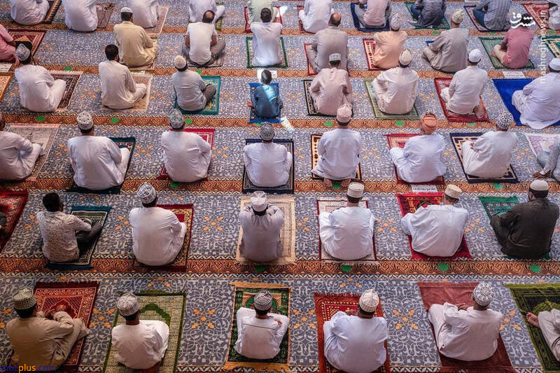 اولین نماز جمعه پساکرونایی در عمان/عکس