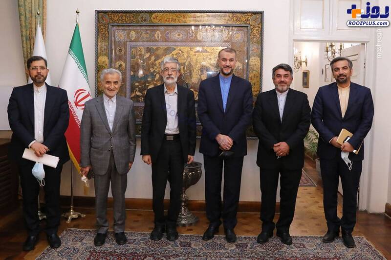 عکس/ملاقات صمیمانه وزیر امور خارجه با حداد عادل