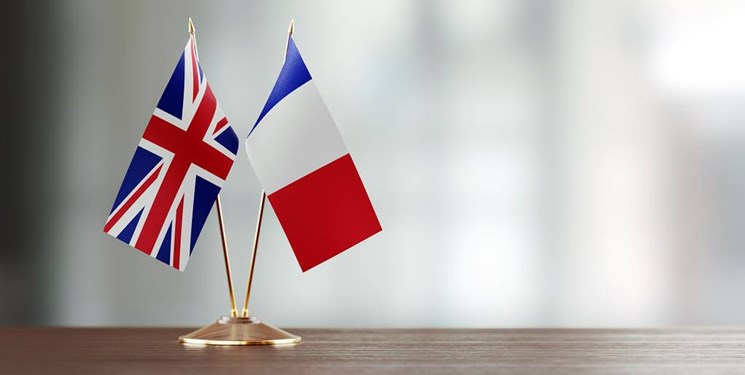 فرانسه در پی گرفتن انتقام قرارداد زیردیایی از انگلیس با اعمال تحریم
