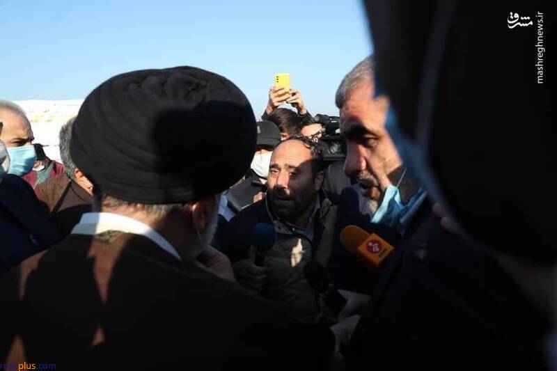 عکس/ صحبت بی‌واسطه مردم اردبیل با رئیسی