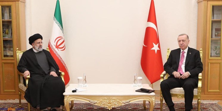 رئیسی در دیدار اردوغان: توسعه روابط تهران آنکارا به نفع دو ملت و ثبات منطقه است