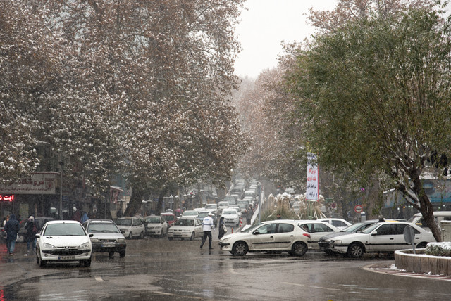 کیفیت هوای تهران همچنان در شرایط ناسالم برای گروه‌های حساس