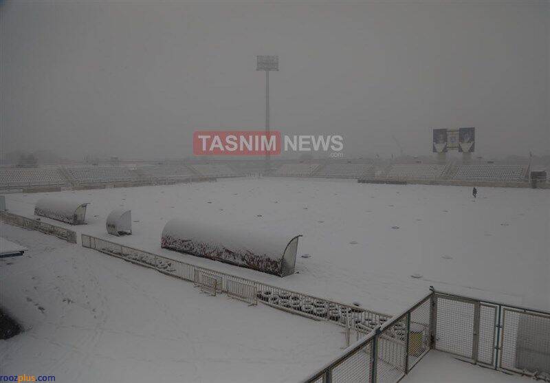 عکس/ وضعیت عجیب استادیوم تبریز در آستانه بازی تراکتور - استقلال