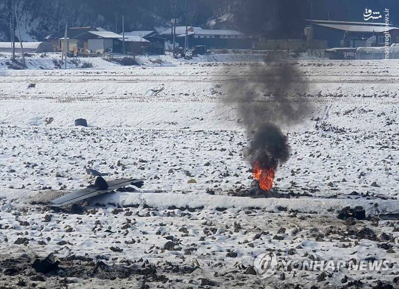 عکس/ سقوط جنگنده کره جنوبی حین رهگیری پهپاد کره شمالی