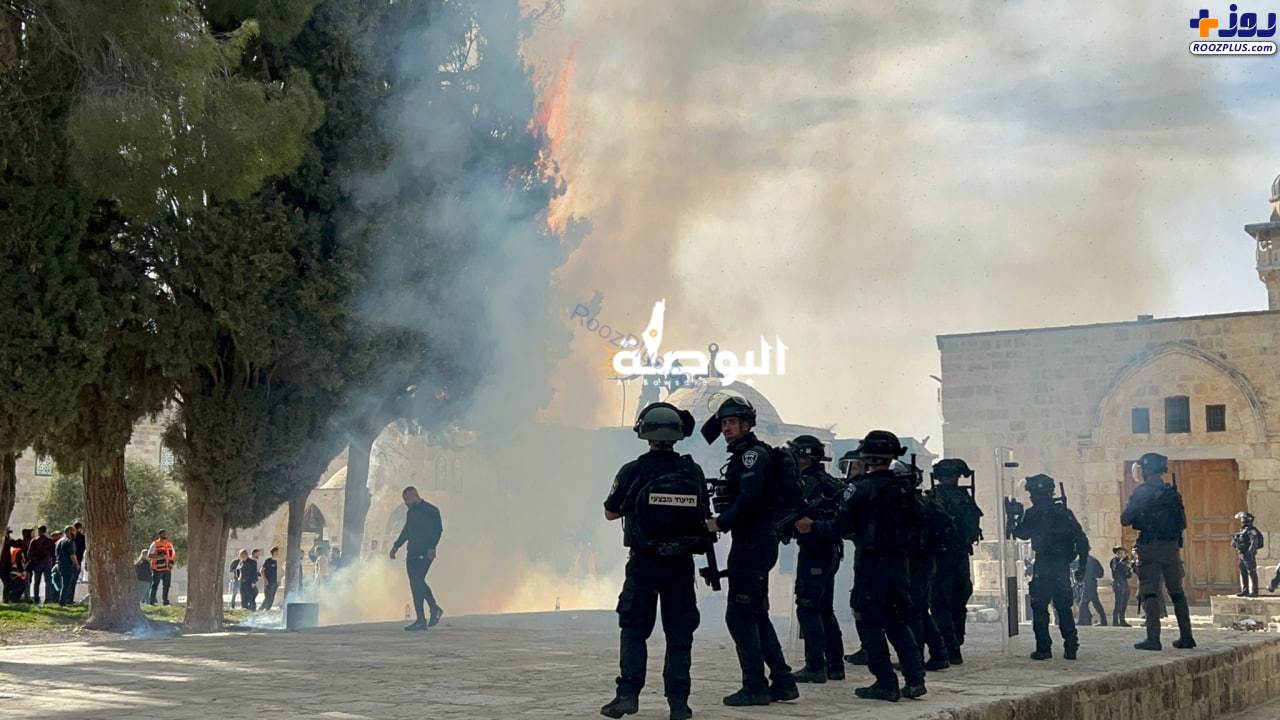 تصاویری از حملات امروز صهیونیست ها به مسجد الاقصی