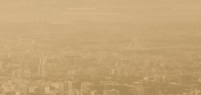 کاهش دید و کیفیت هوای تهران تا فردا